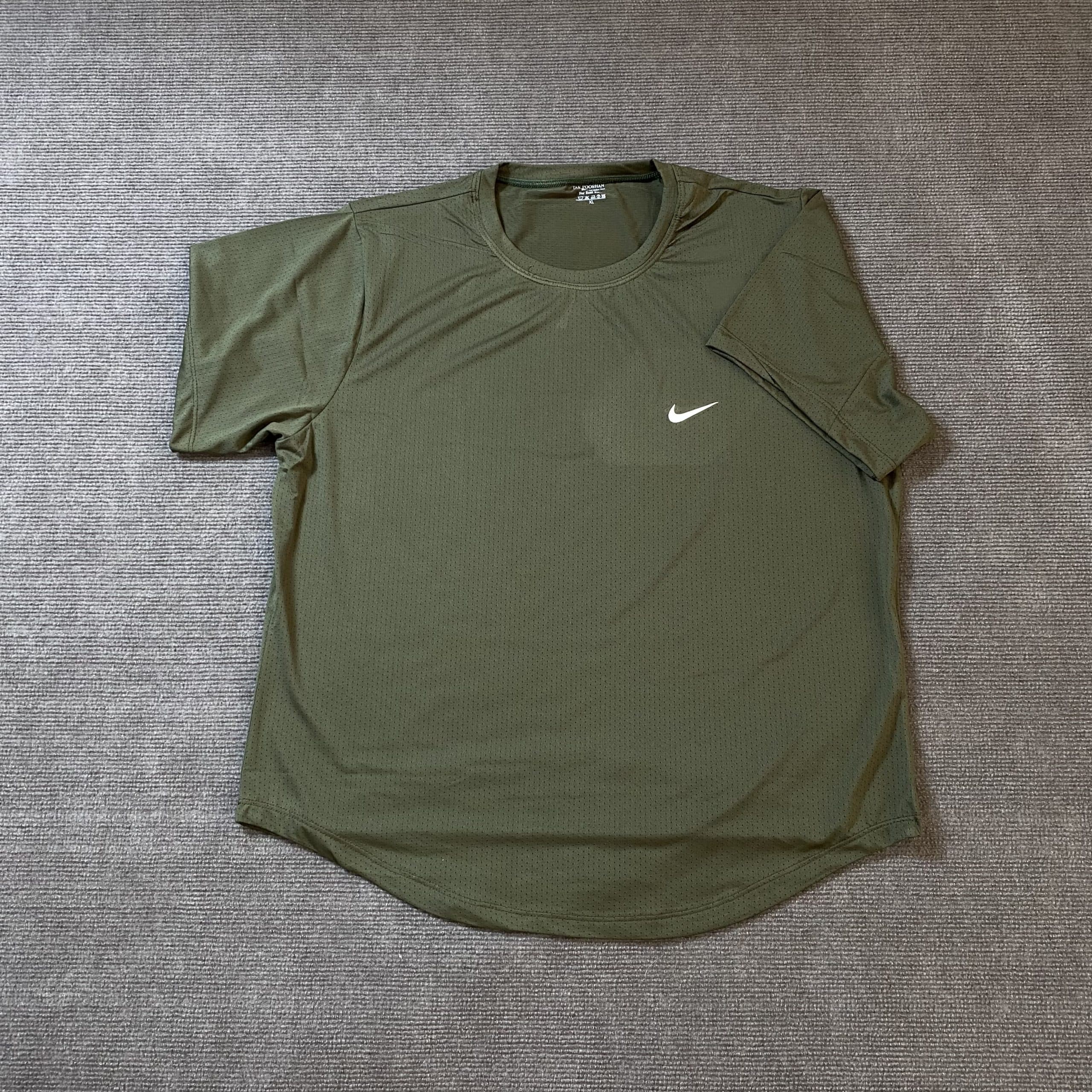 تیشرت زنانه نایکی (Nike) مدل Breathe — تصویر ۵