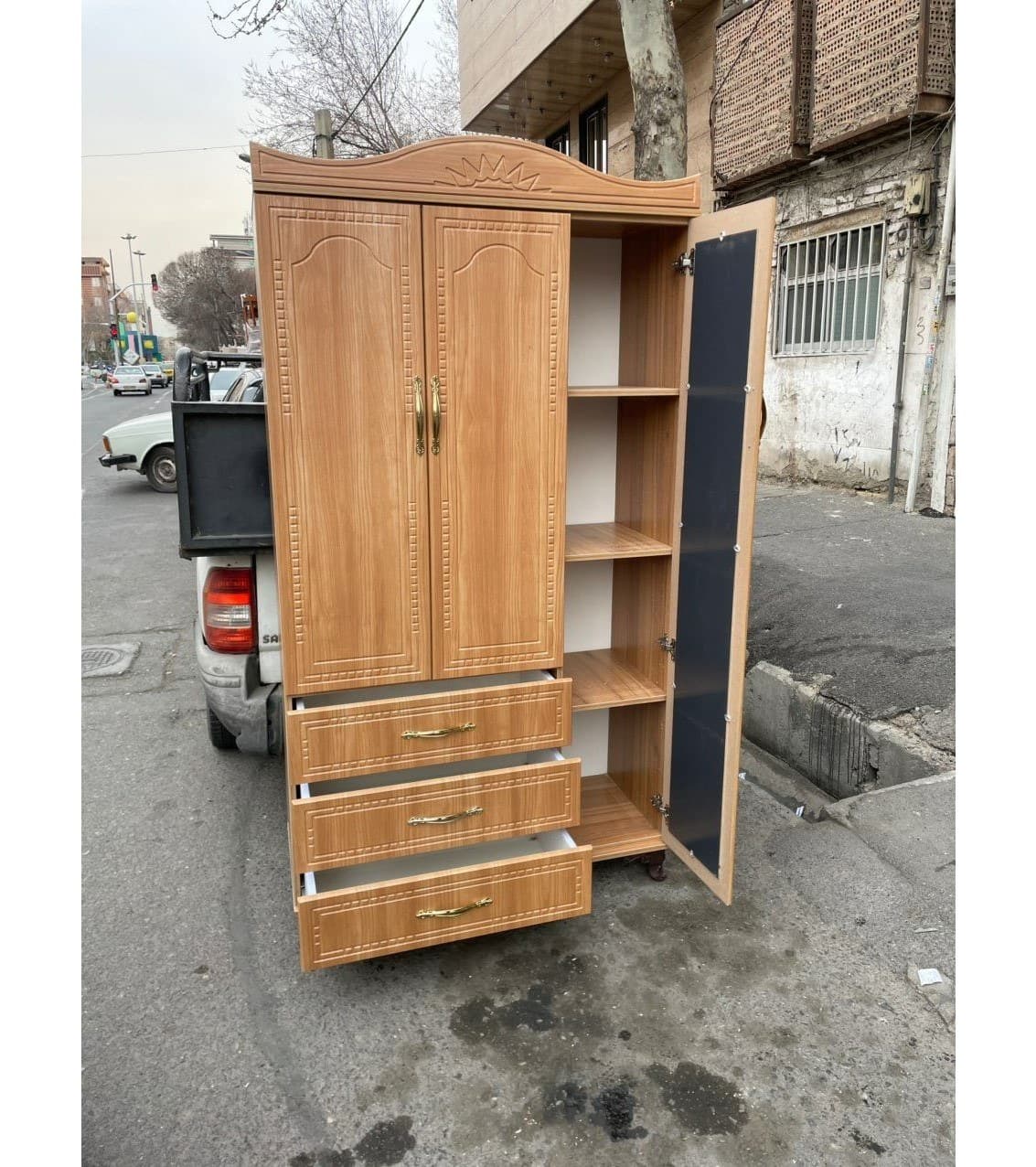 کمد لباس سه درب مدل سرو — تصویر ۷
