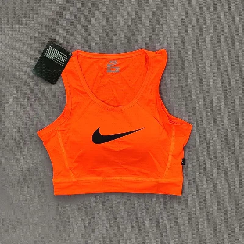 نیم تنه ورزشی نایک مدل Dri-FIT زنانه – کاپ دار و تنفسی — تصویر ۲