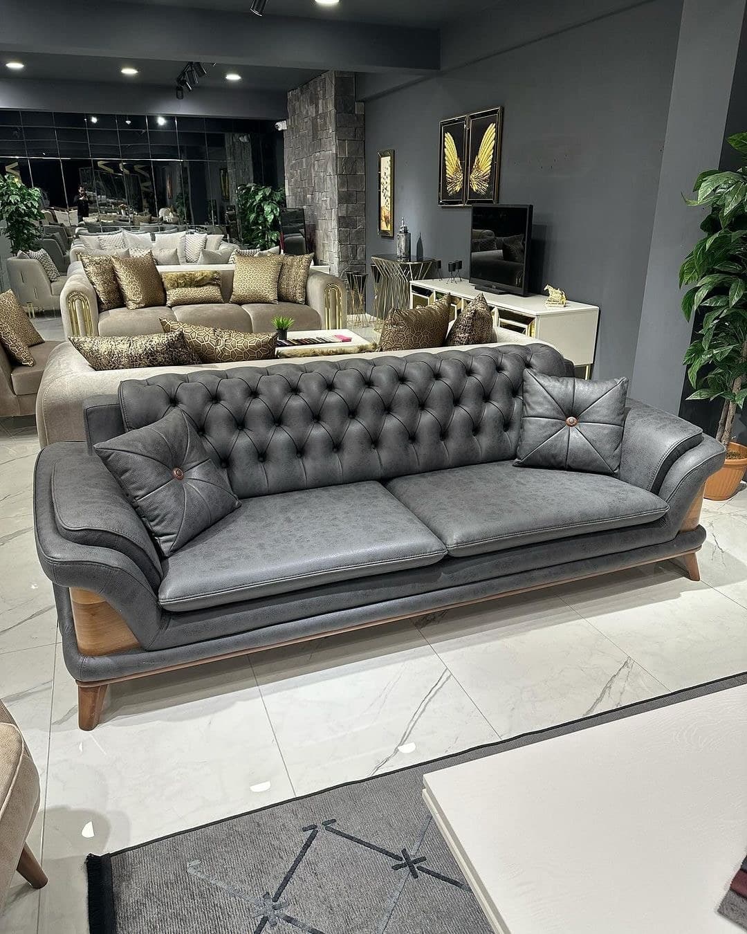 مبل تخت شو چستر ماهور۶نفره — تصویر ۴