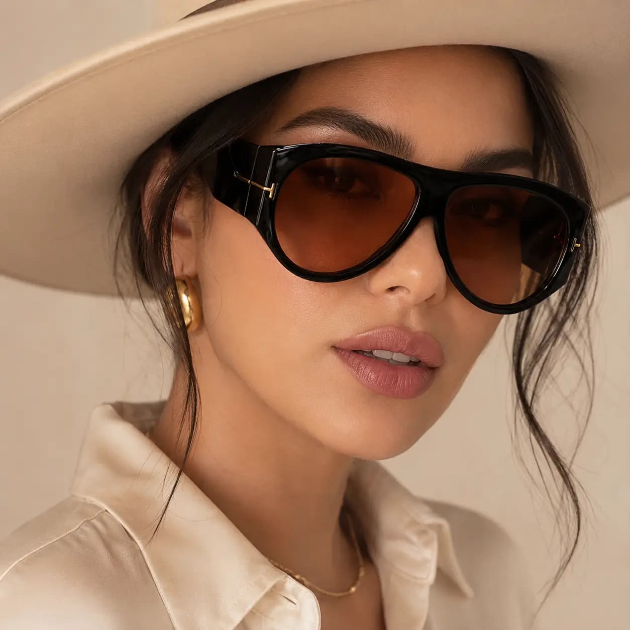 عینک آفتابی مدل TOM FORD لنز قهوه ای _ کد 4595