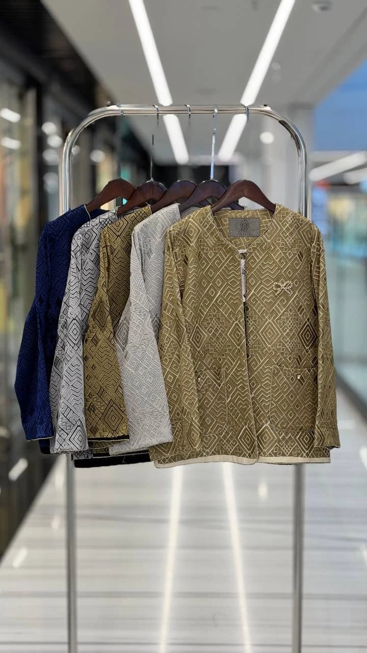 ژینا کت سوزن دوزی دو جیب — تصویر ۲