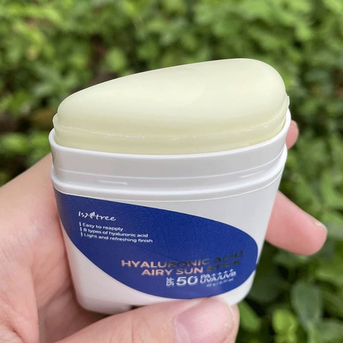 ضد آفتاب استیکی ایزنتری Isntree هیالورونیک اسید کره ای — تصویر ۴