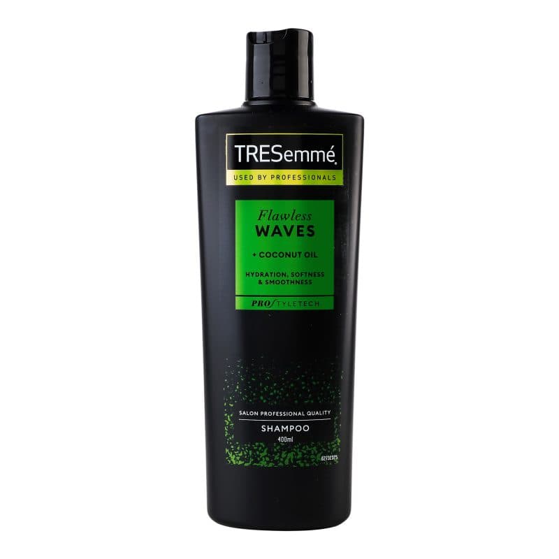 شامپو TRESemmé Flawless Waves 685ml