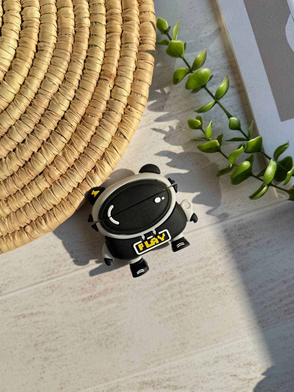 کاور ایرپاد سیلیکونی *Lightning Bear *Play