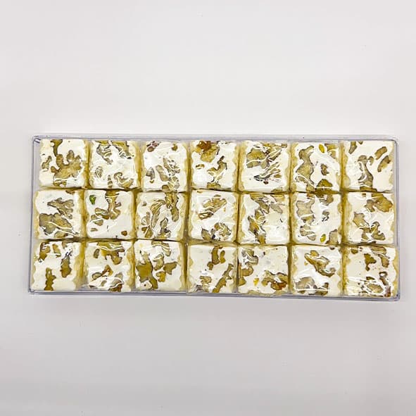 نوقا گردویی فوق ویژه 70 درصد مغز (600 گرمی)