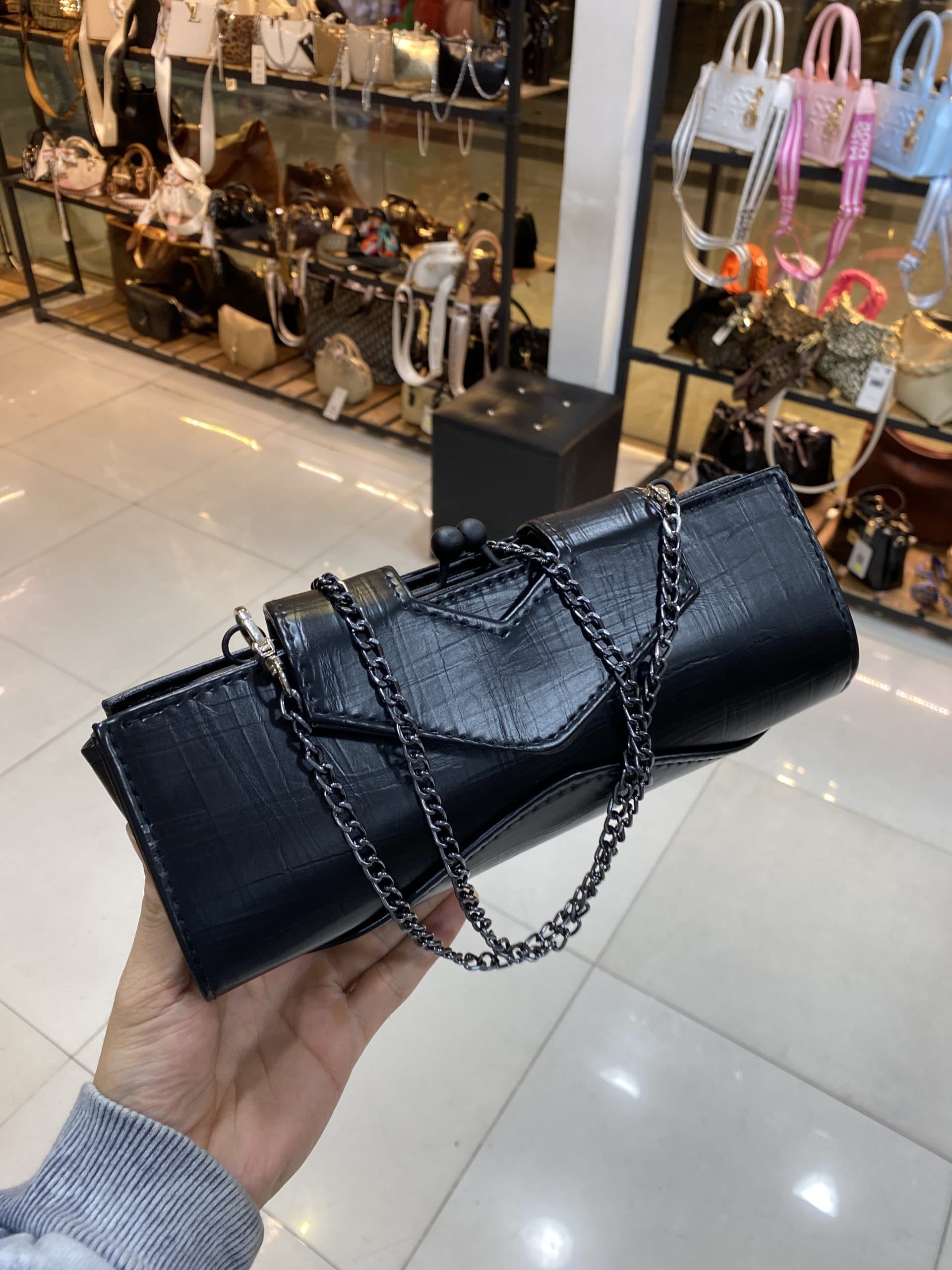 کیف دستی و دوشی برکه — تصویر ۲