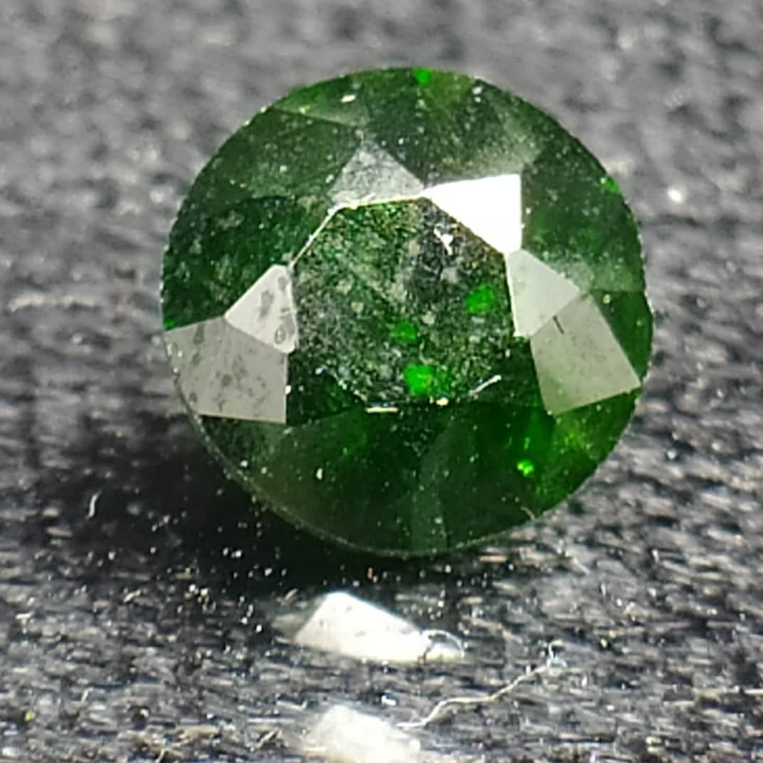 جواهر دمانتوئید D191 — تصویر ۵