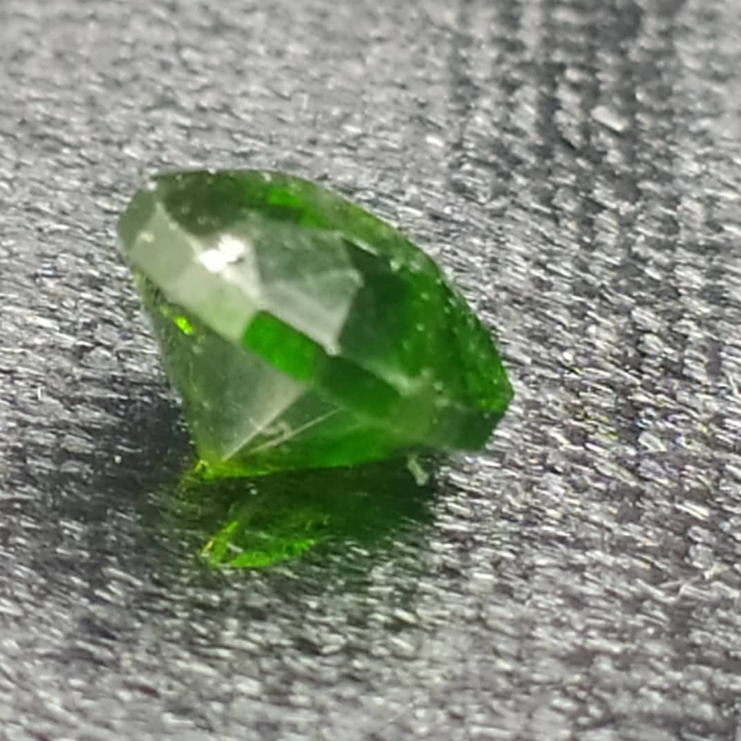 جواهر دمانتوئید D184 — تصویر ۹