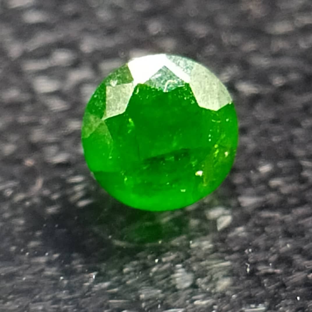 جواهر دمانتوئید D167 — تصویر ۸