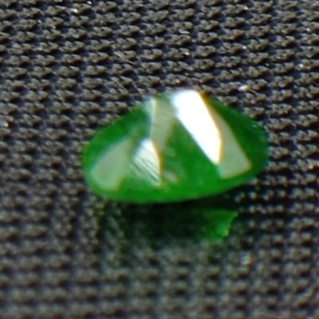 جواهر دمانتوئید D129 — تصویر ۸