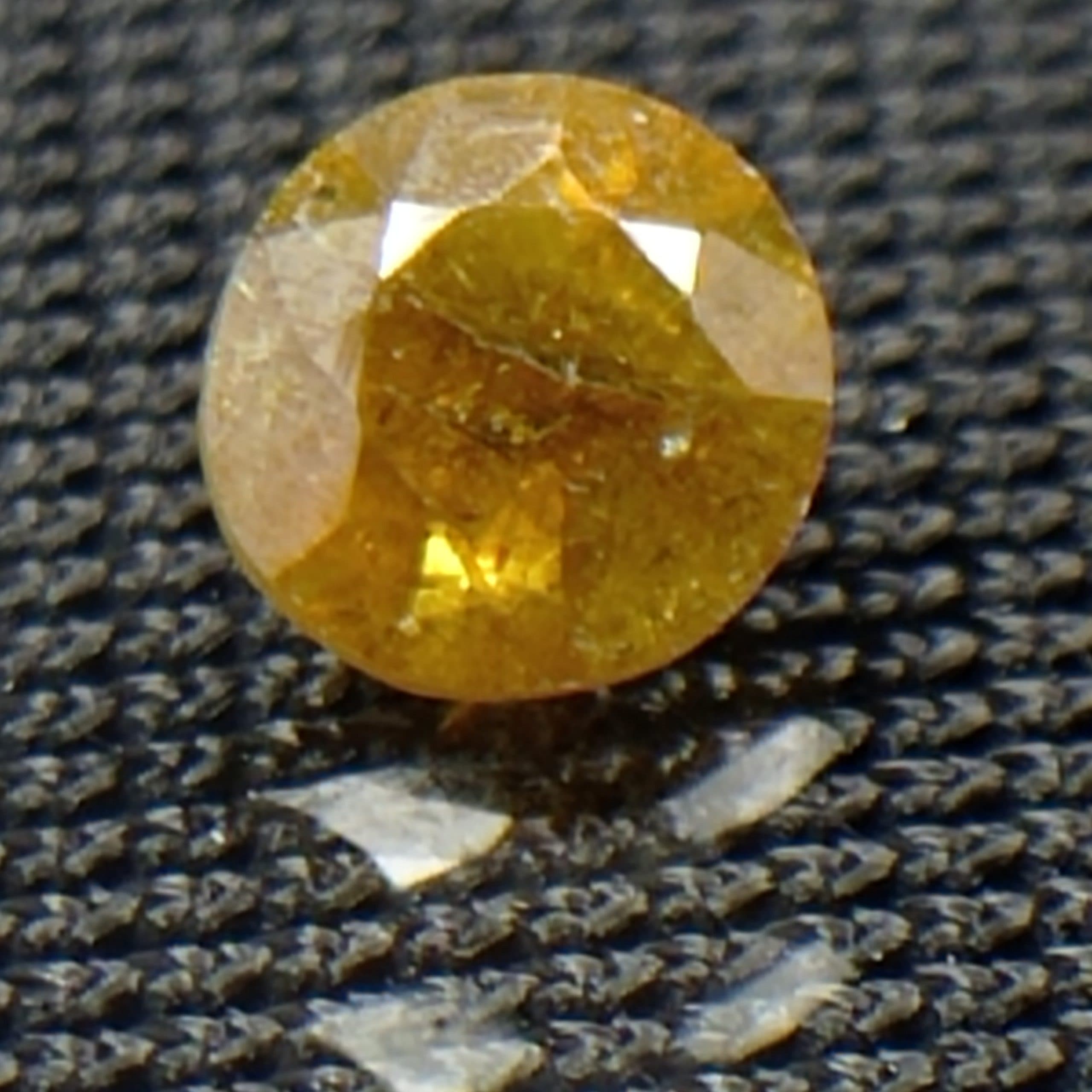 جواهر دمانتوئید D102 — تصویر ۵