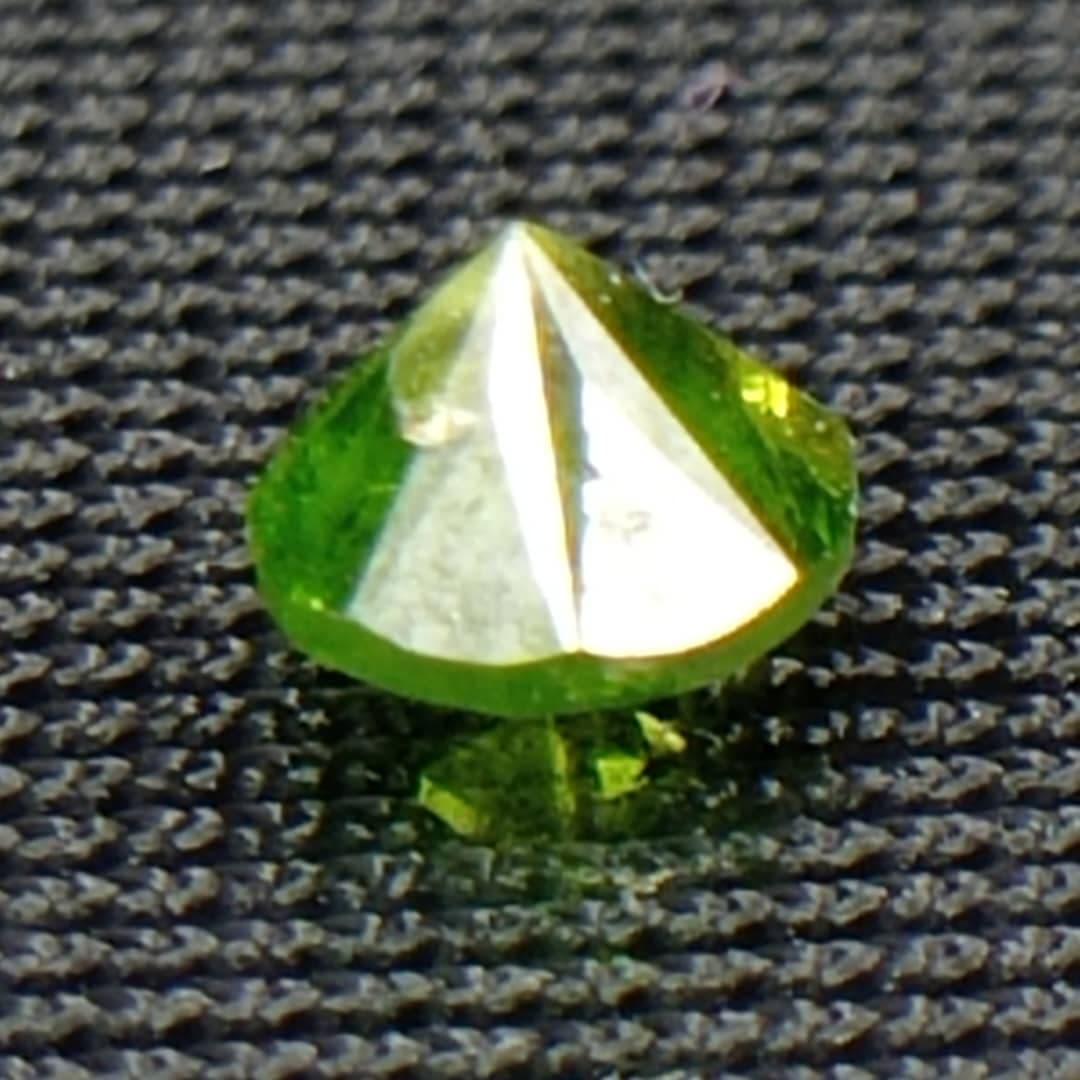 جواهر دمانتوئید D75 — تصویر ۳