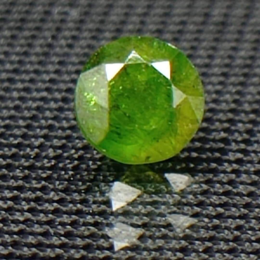 جواهر دمانتوئید D75