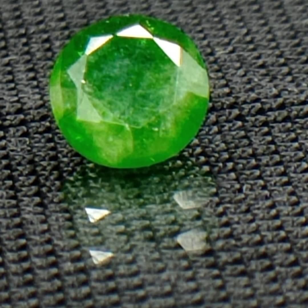 جواهر دمانتوئید D60