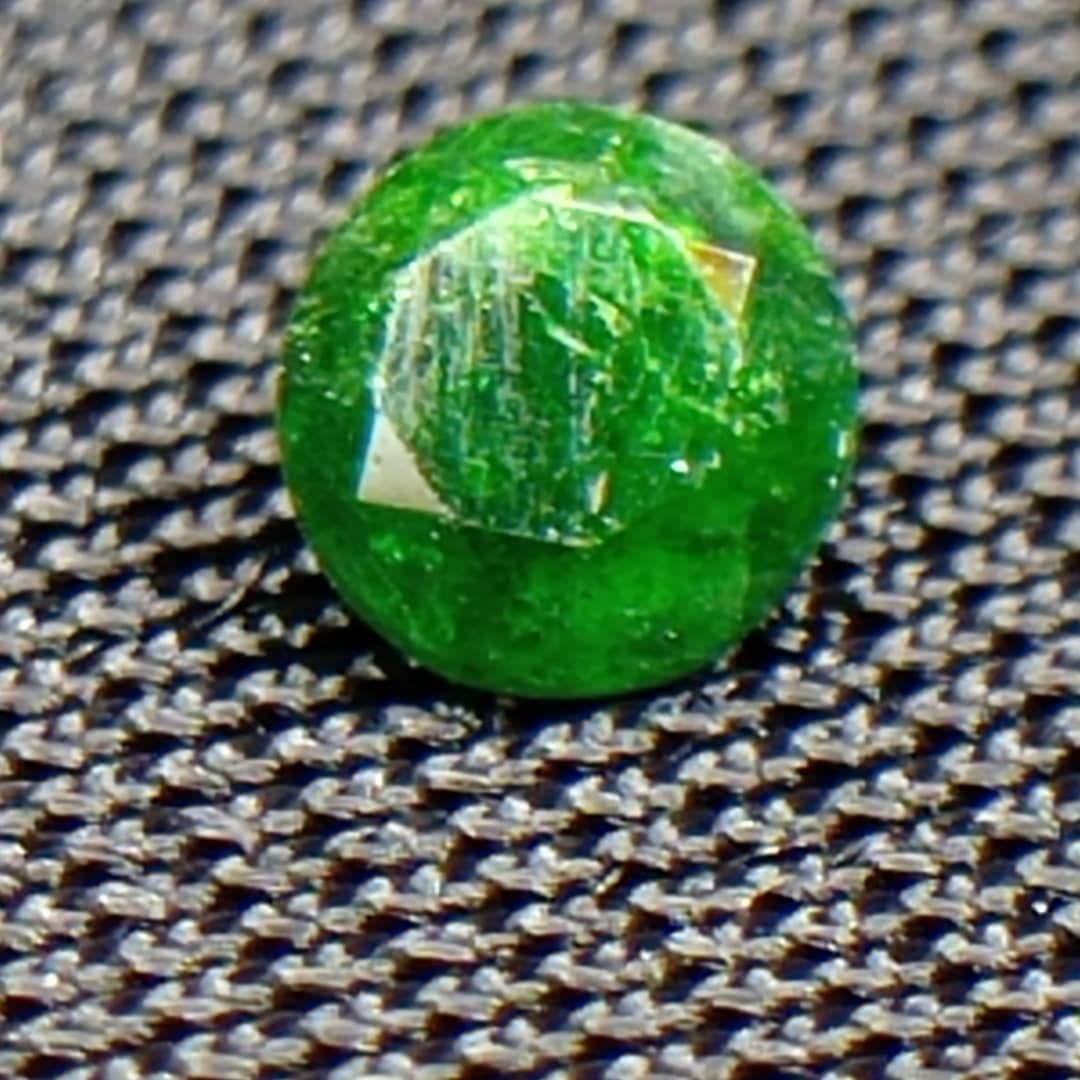 جواهر دمانتوئید D45