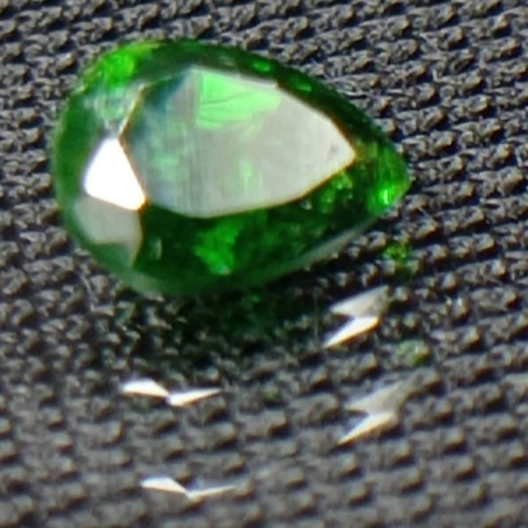 جواهر دمانتوئید D38