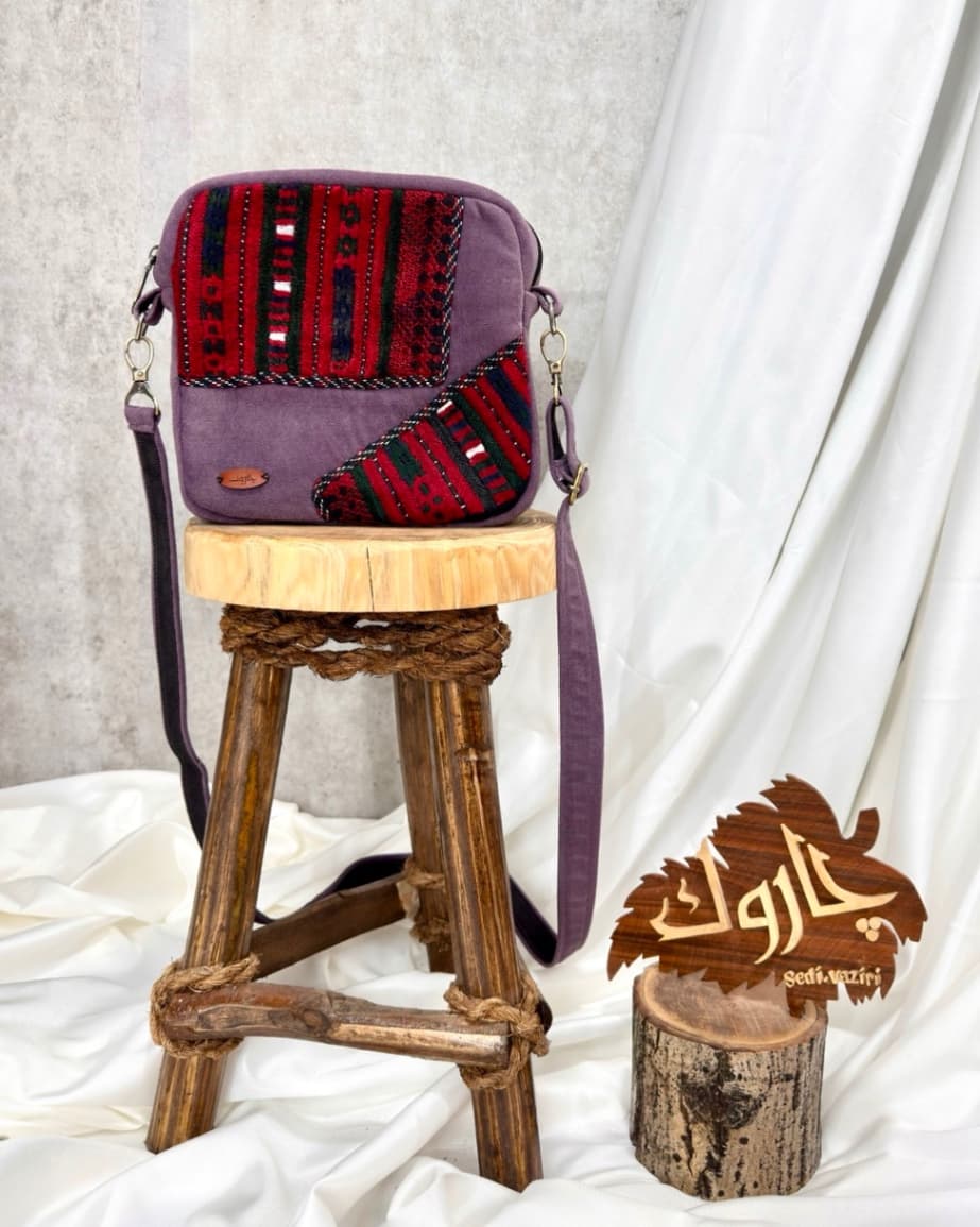 کیف مربعی سوزندوزی