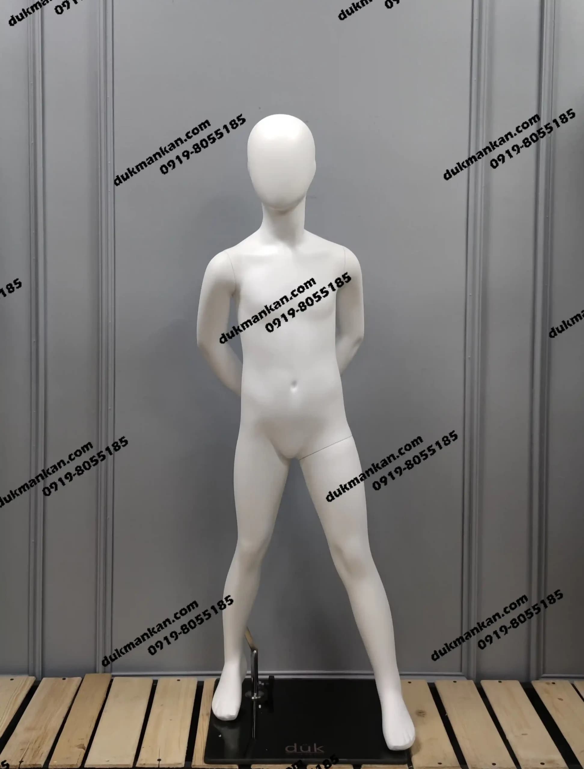 مانکن بچه گانه ایستاده کد 08