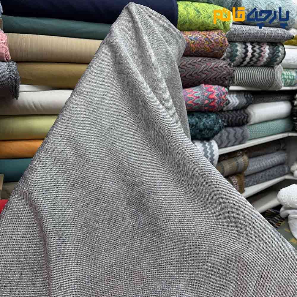 پارچه مجلسی تور کتان لمه بافت رنگ طوسی دودی عرض 150 کد 12223 — تصویر ۲