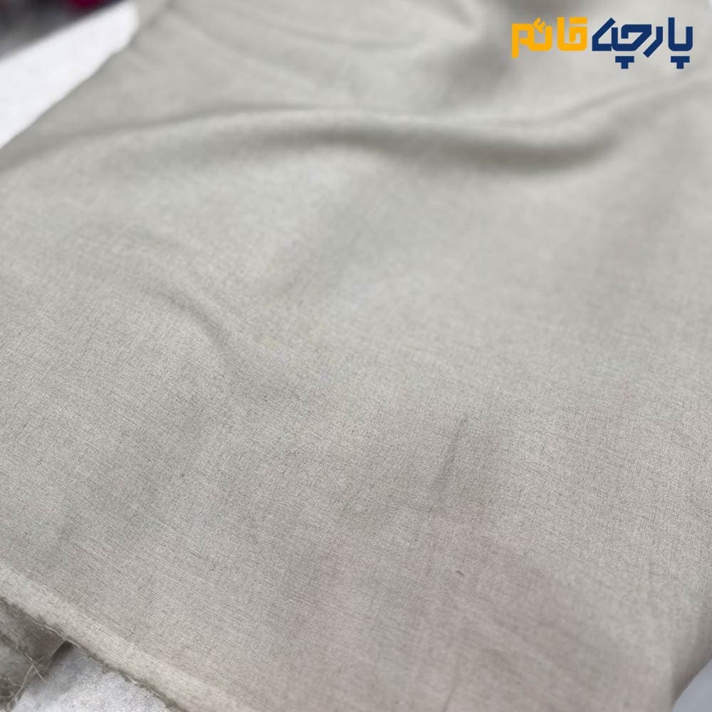 پارچه لینن سفارشی ساده ریزشی رنگ کرم زیتونی خاص عرض ۱۵۰ کد11326