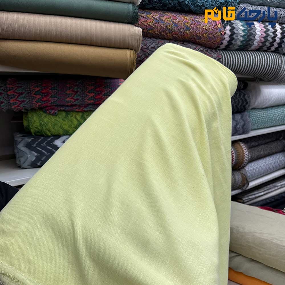 پارچه بهاره تابستانه لینن ساده رنگ لیمویی روشن عرض ۱۵۰ کد11286 — تصویر ۲