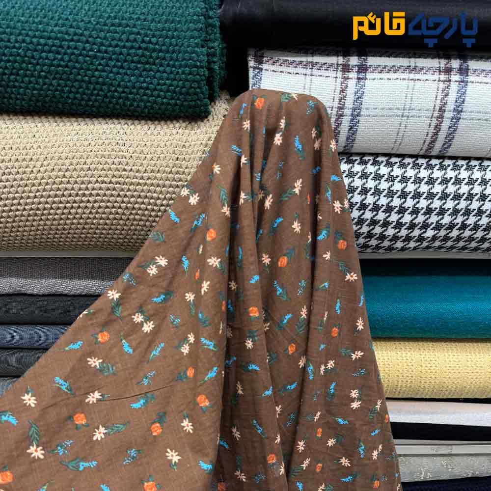 پارچه بهاره و تابستانه وال طرحدار زمینه قهوه ای گل رنگی کد10141