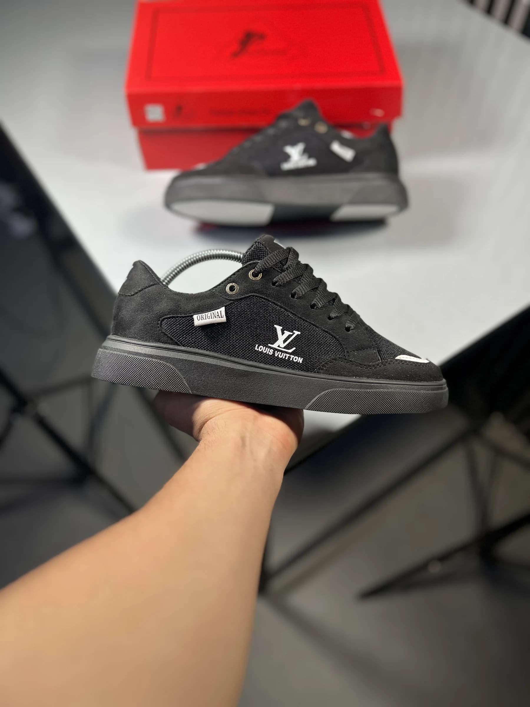 کتونی ونس لویی ویتون Louis Vuitton تمام مشکی / کد 2637 — تصویر ۳