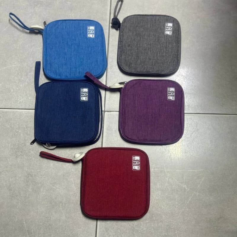 کیف دیجیتال و شارژر