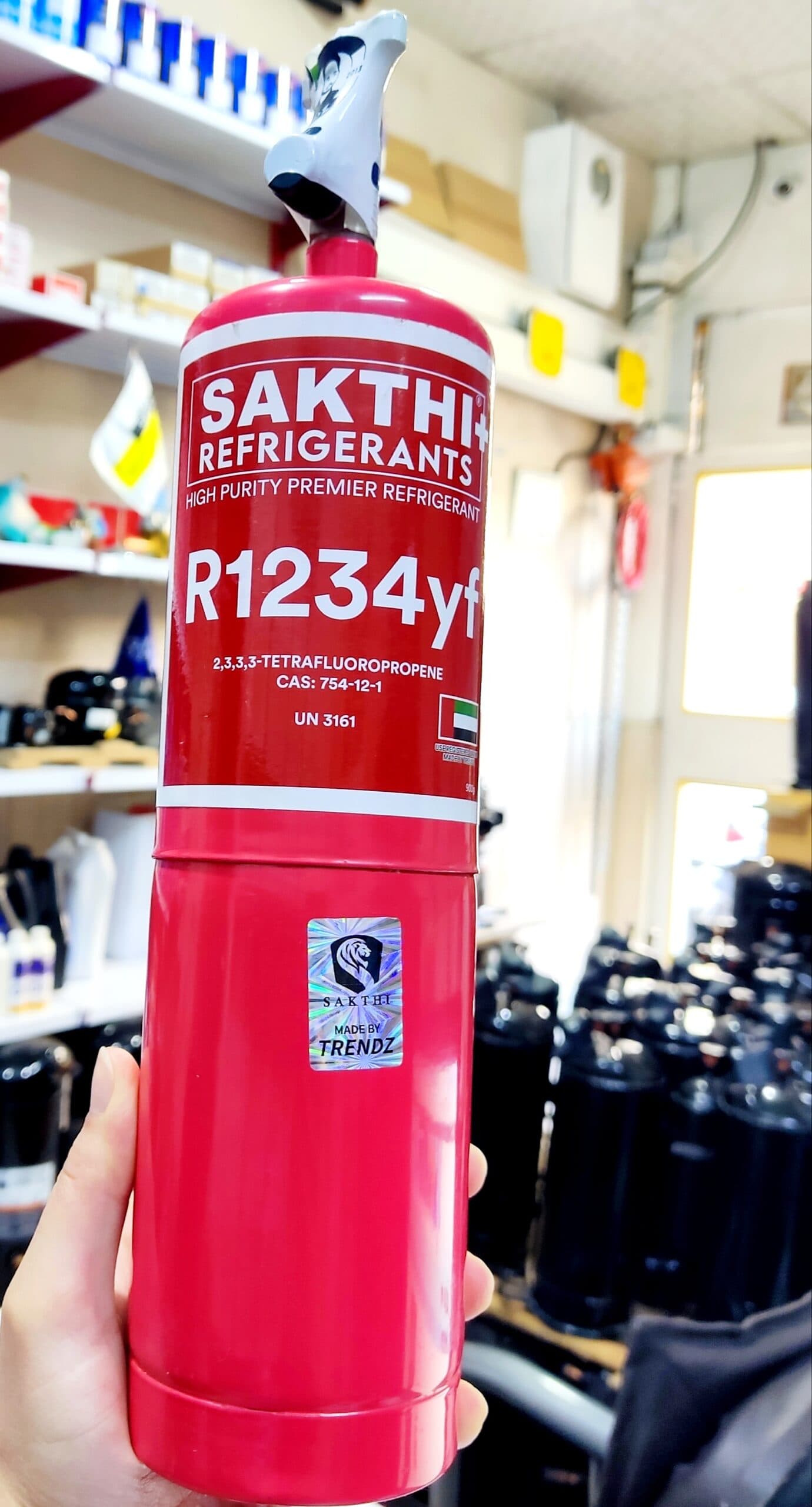 گاز کولر 1234YF SAKTHTI