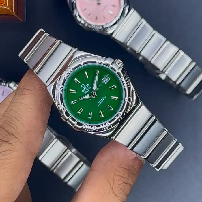 ساعت زنانه امگا کانسلیشن صفحه سبز | OMEGA