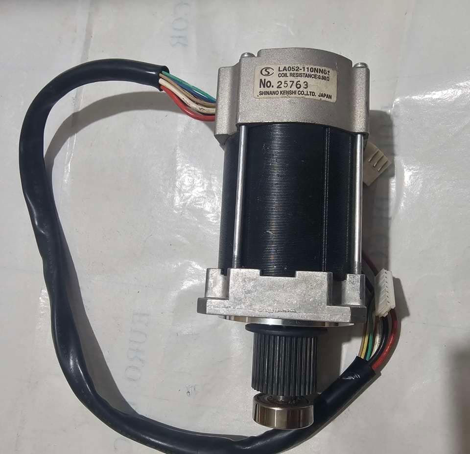 موتور LA052-110NN01