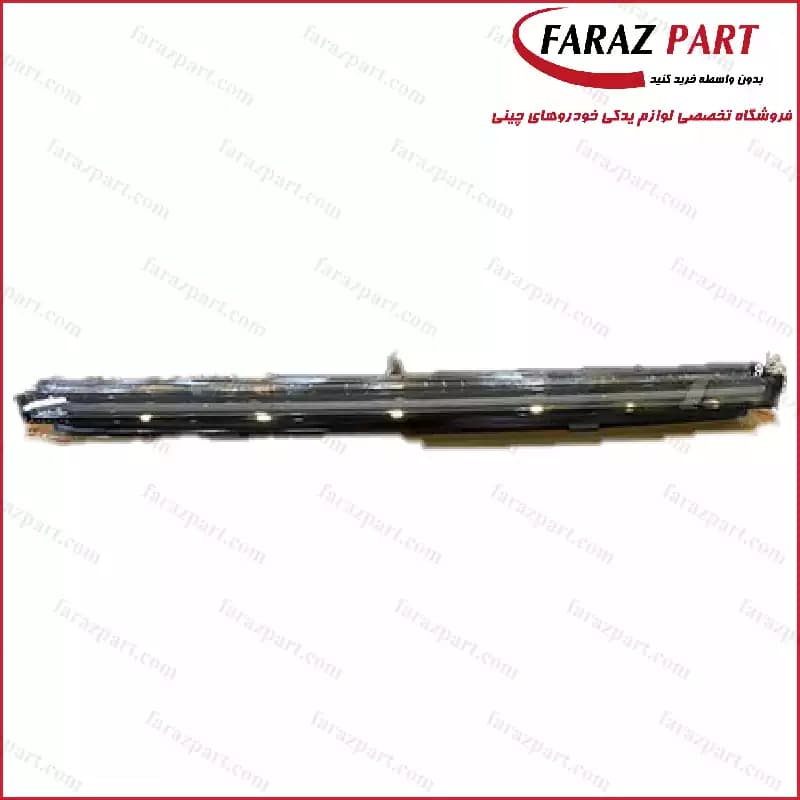 دیلایت جلو وسط کی ام سی J7 — تصویر ۲