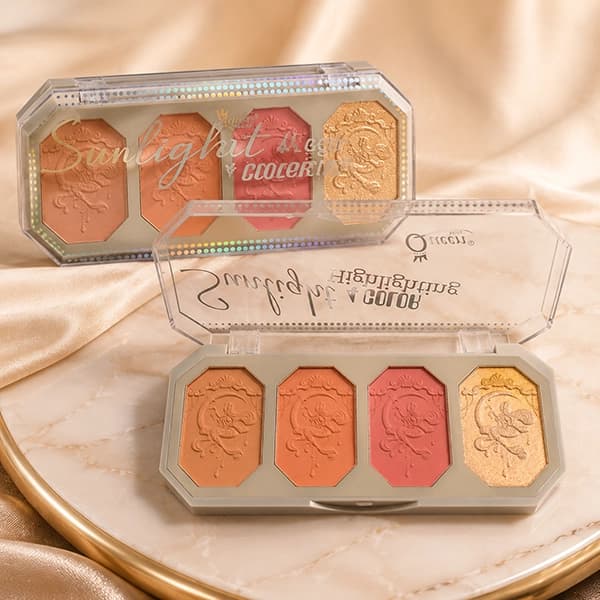 پالت رژگونه و هایلایتر کوئین Queen مدل Sunlight 4 Color | مهناز شاپ