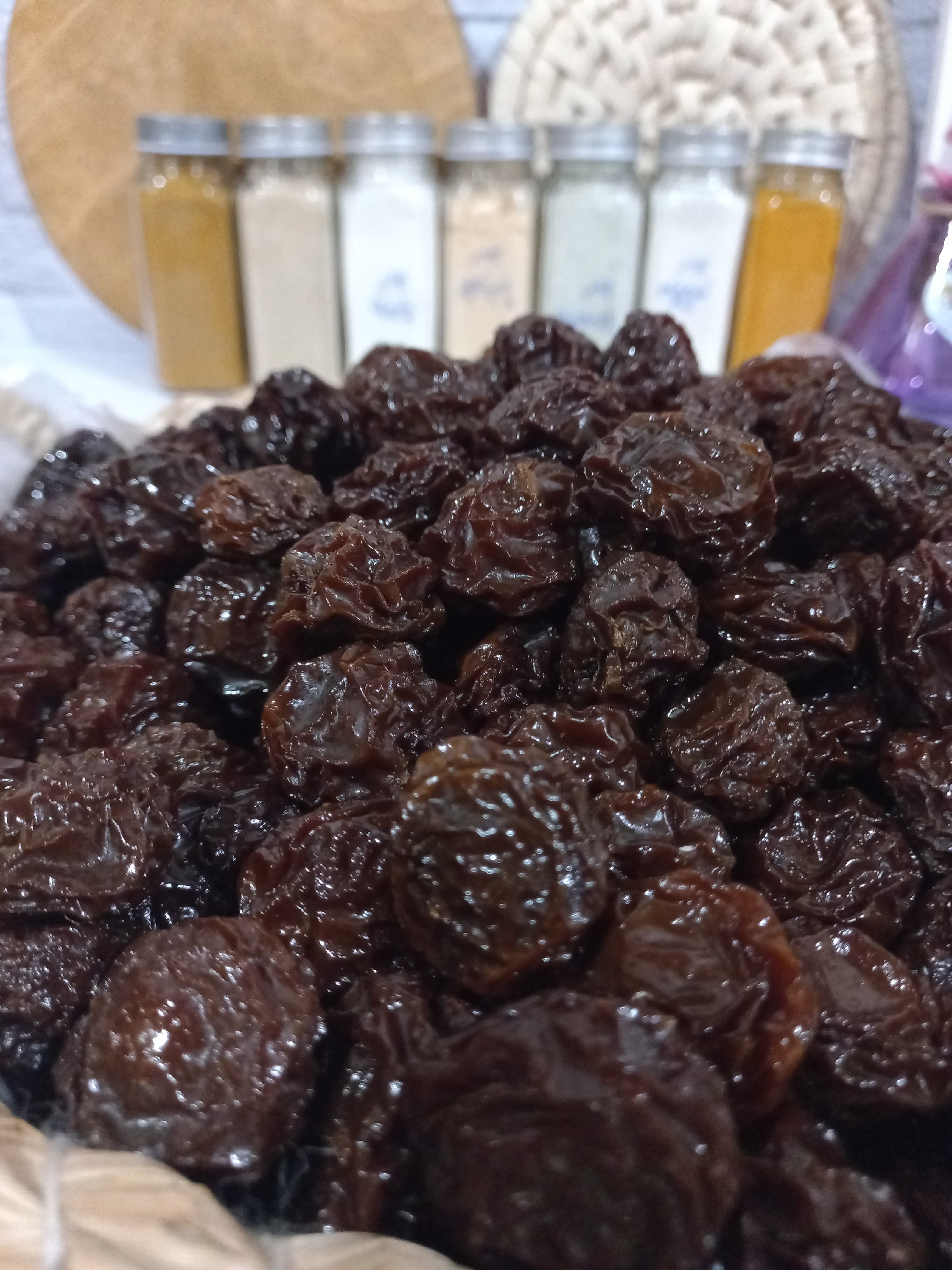آلو سیاه خورشتی درشت آفتاب خشک ۵۰۰گرم