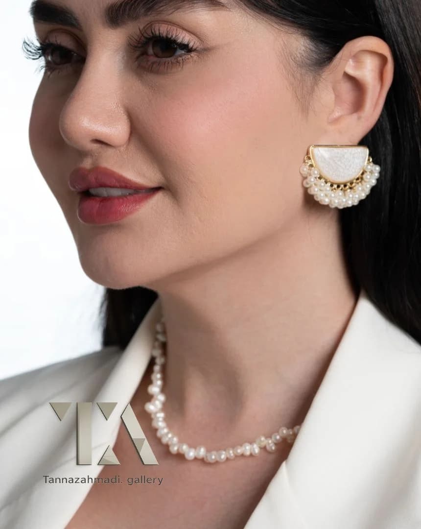 ست Morva با مروارید پرورشی