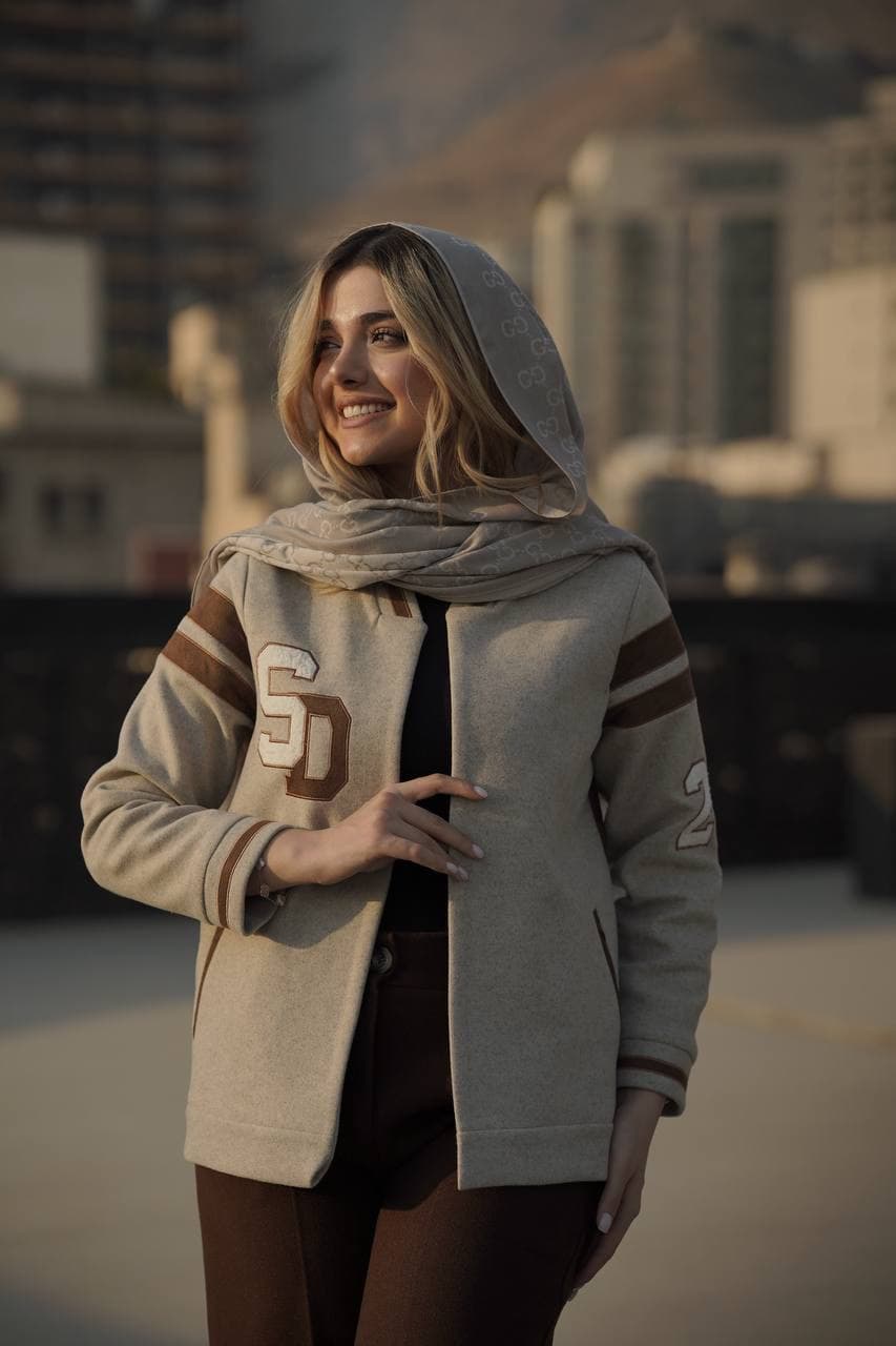 پالتو كتيِ ” سالي ” رنگ كرم