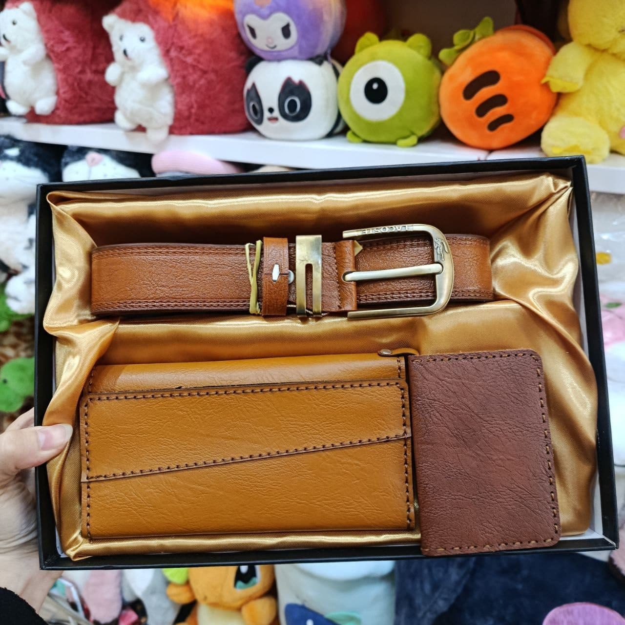 ست چرم کیف و کمربند — تصویر ۴