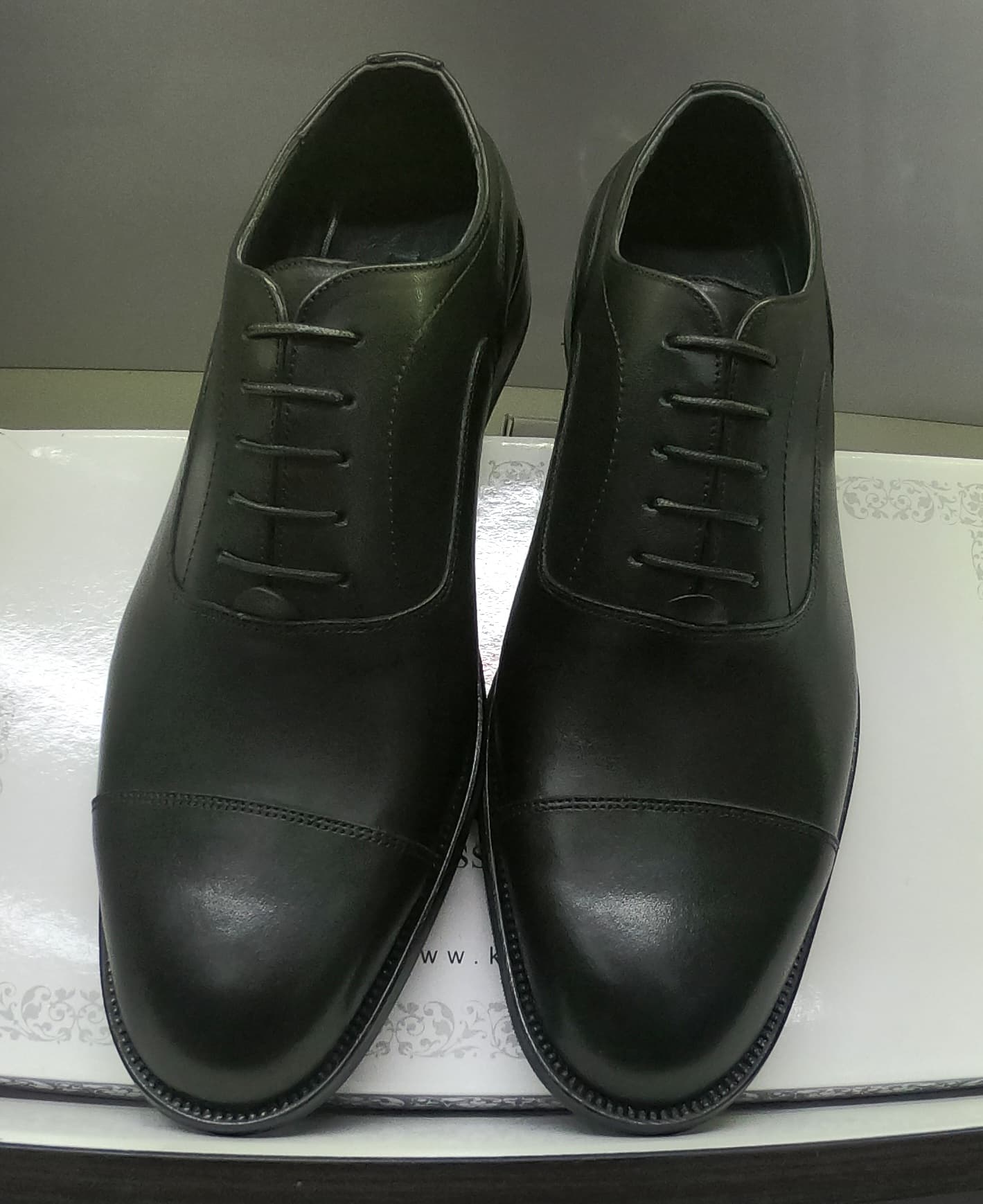 کفش مردانه بندی تمام چرم تبریز رنگ مشکی(kral)