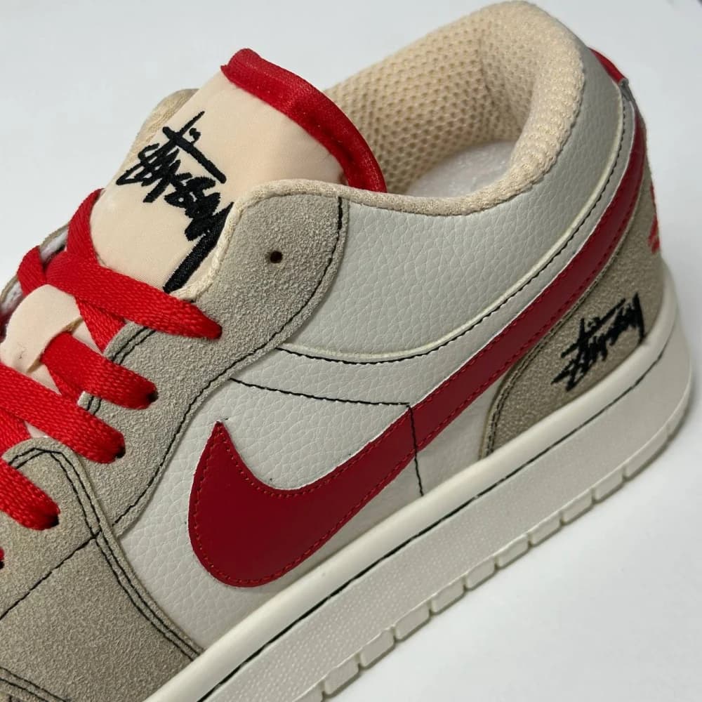 کتونی مردانه نایکی ایر جردن ۱ لو استوسی کرم قرمز | Nike Air Jordan 1 Low Stussy Cream Red — تصویر ۳