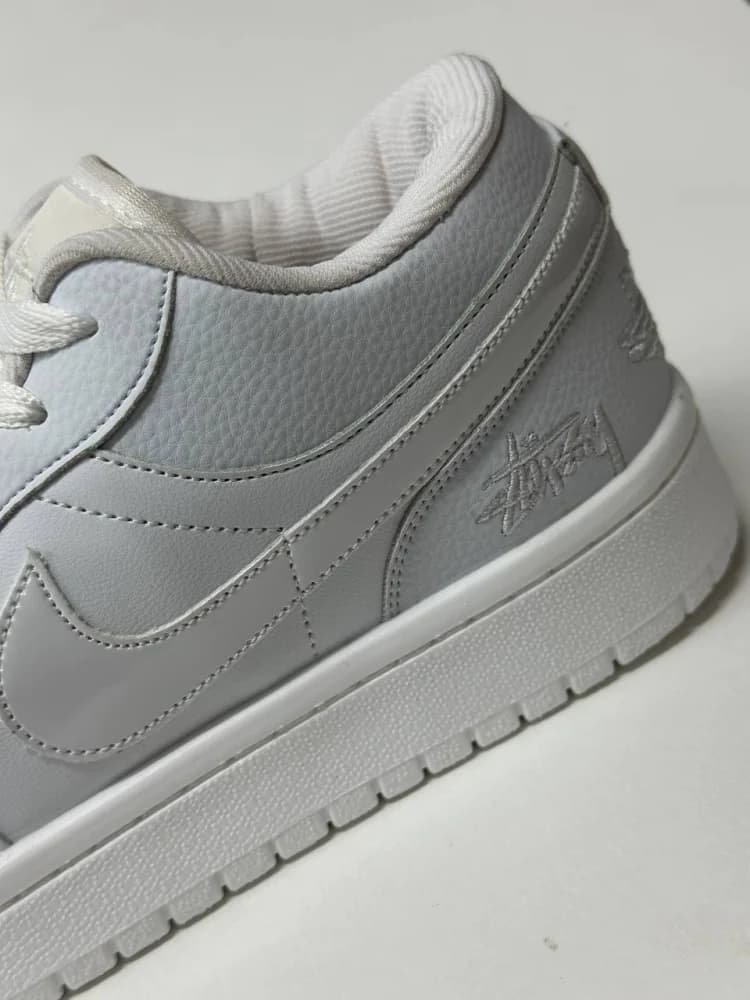 کتونی مردانه نایکی ایر جردن ۱ لو سفید | Nike Air Jordan 1 Low Triple White — تصویر ۴