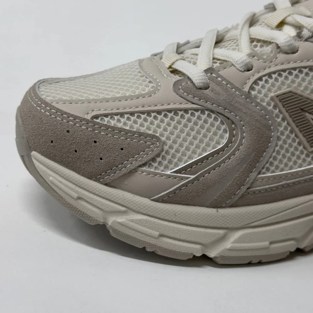 کتونی زنانه نیوبالانس 530 سفید طوسی | New Balance 530 White Grey — تصویر ۴