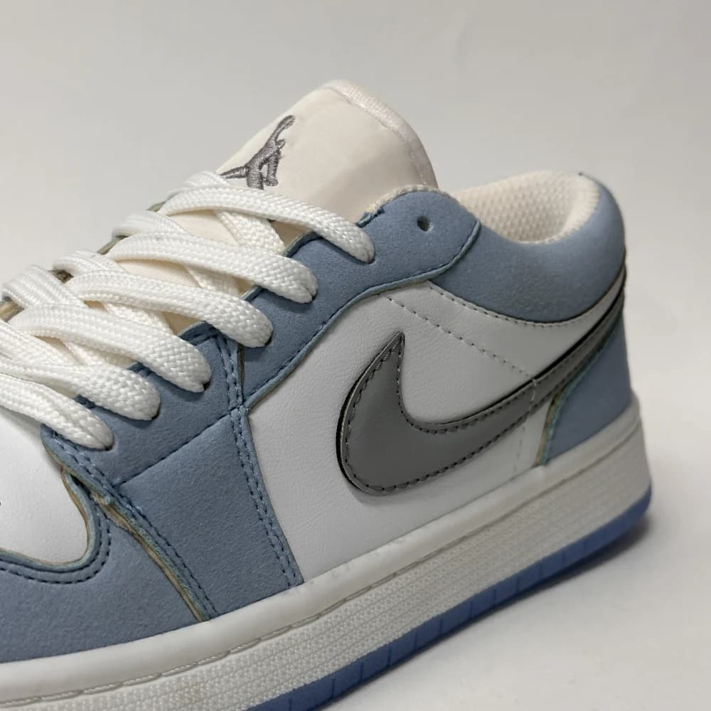 کتونی نایک ایر جردن 1 لو آبی آسمانی | Air Jordan 1 Low Sky Blue — تصویر ۵