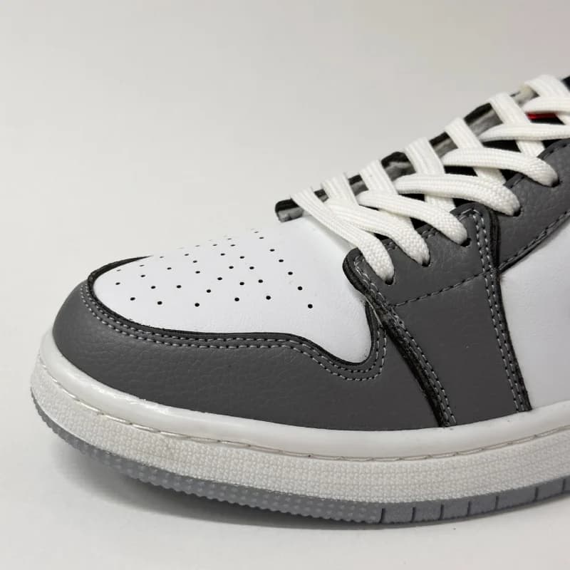 کتونی نایک ایر جردن 1 لو سفید طوسی | Air Jordan 1 Low Smoke Grey — تصویر ۵