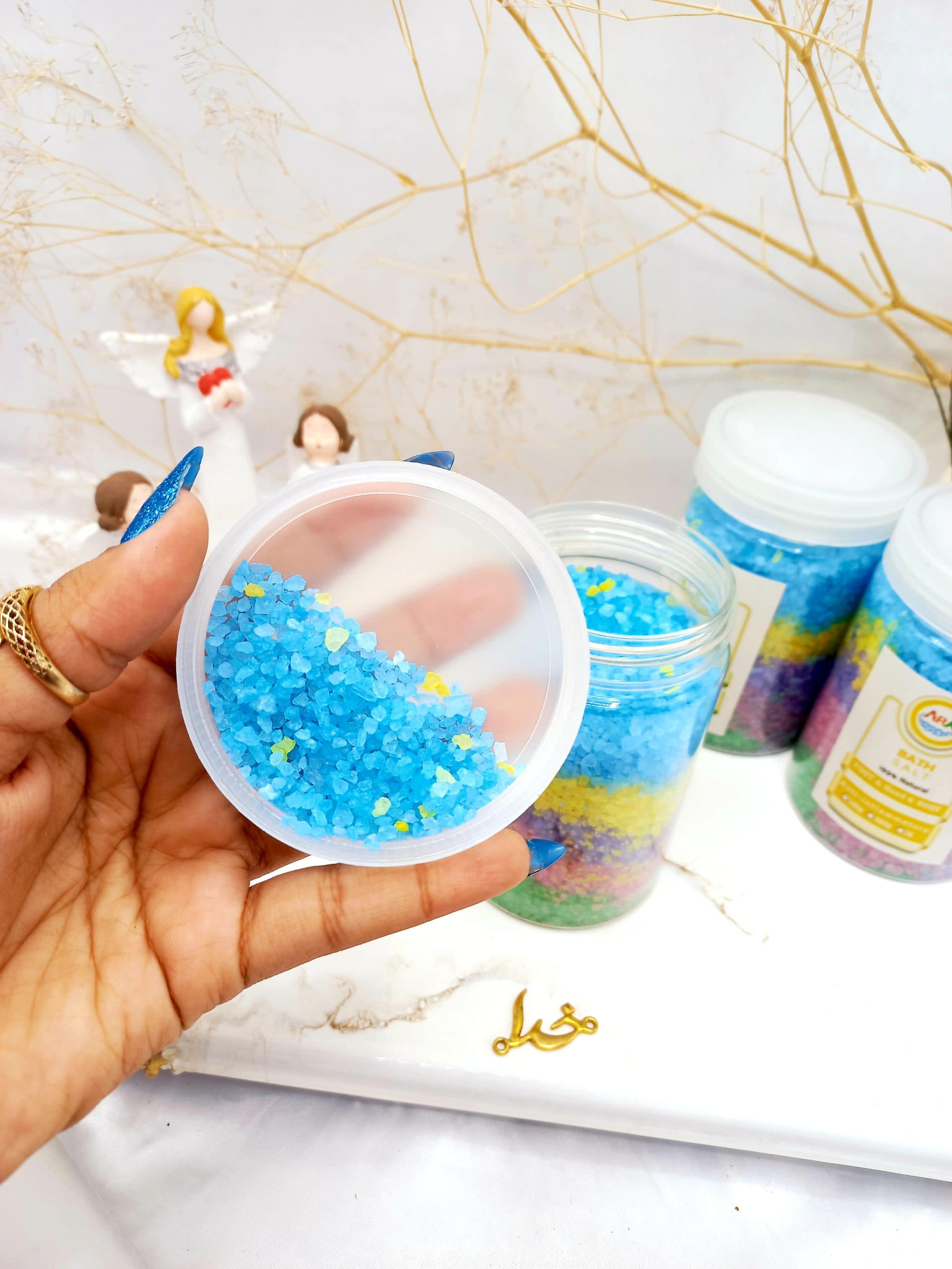 نمک حمام و اسپا رنگی استوانه ای 500 گرم ARA — تصویر ۲