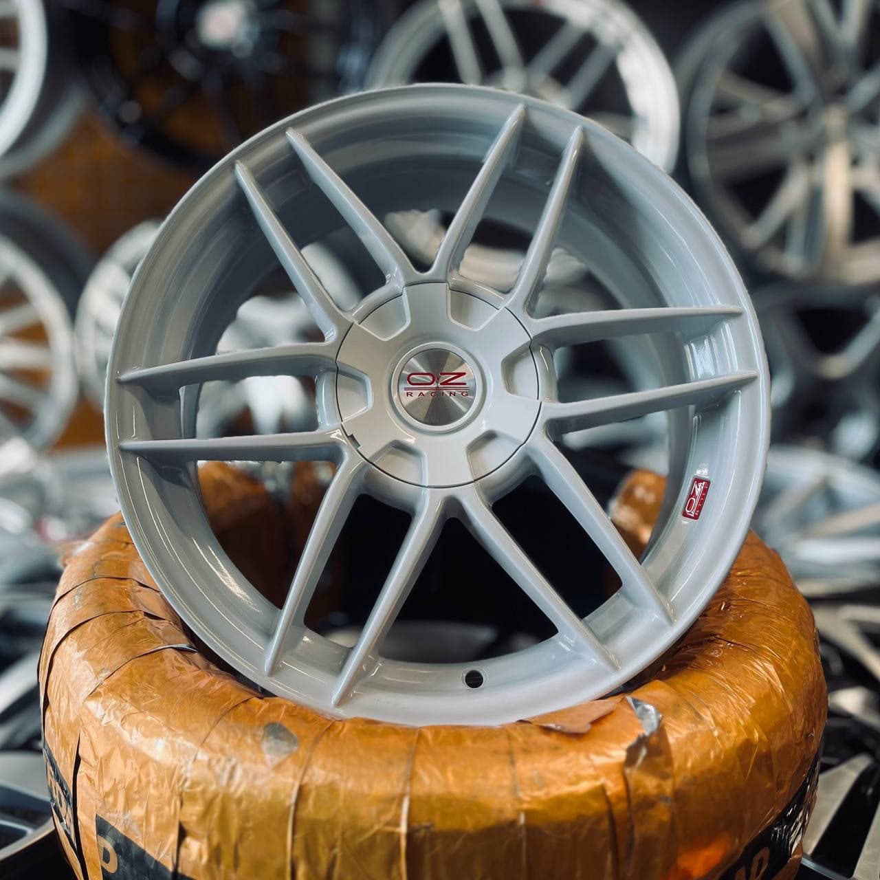 رینگ OZ Racing اوزد سینفونیا سایز 16 سفید