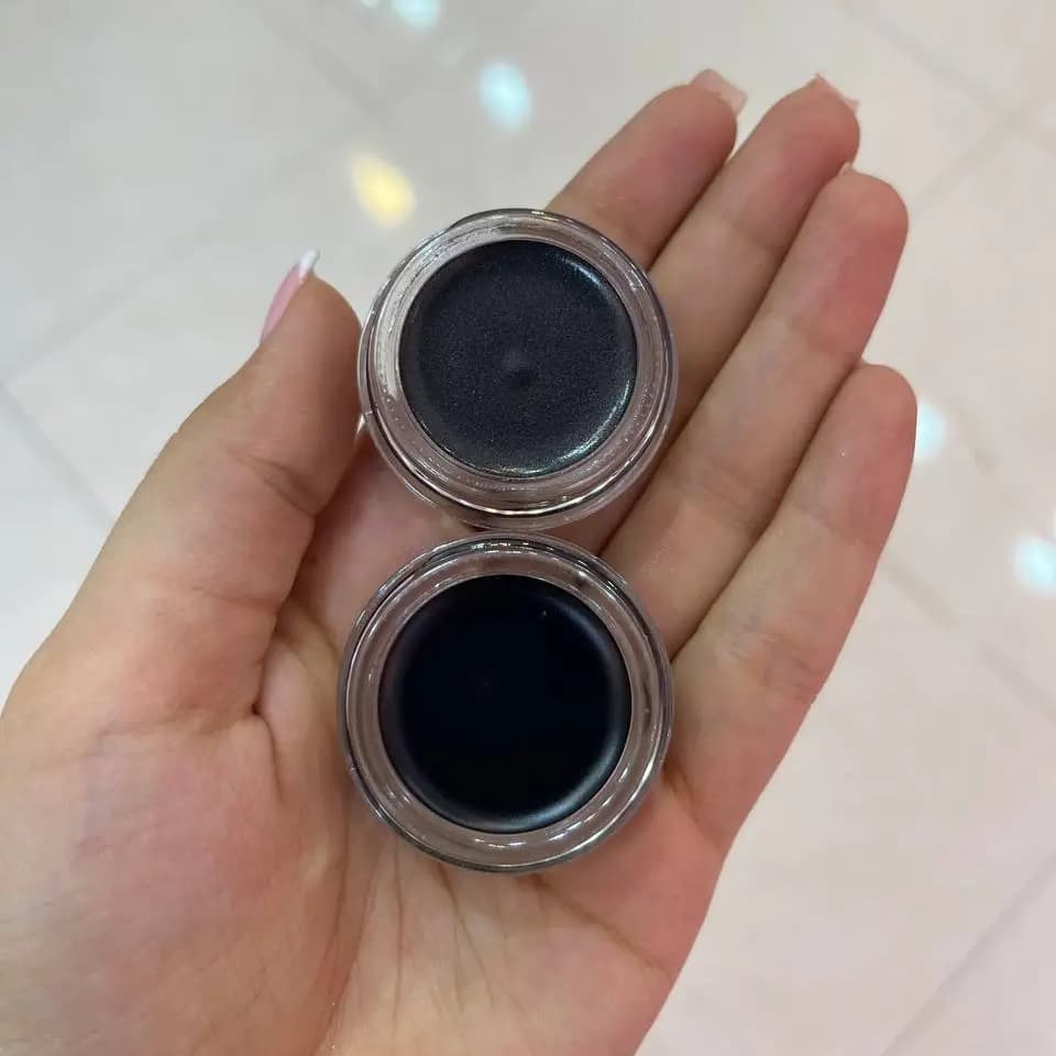 خط چشم ژلهای یورن اصل کاسهای حجم 5 میل — تصویر ۳