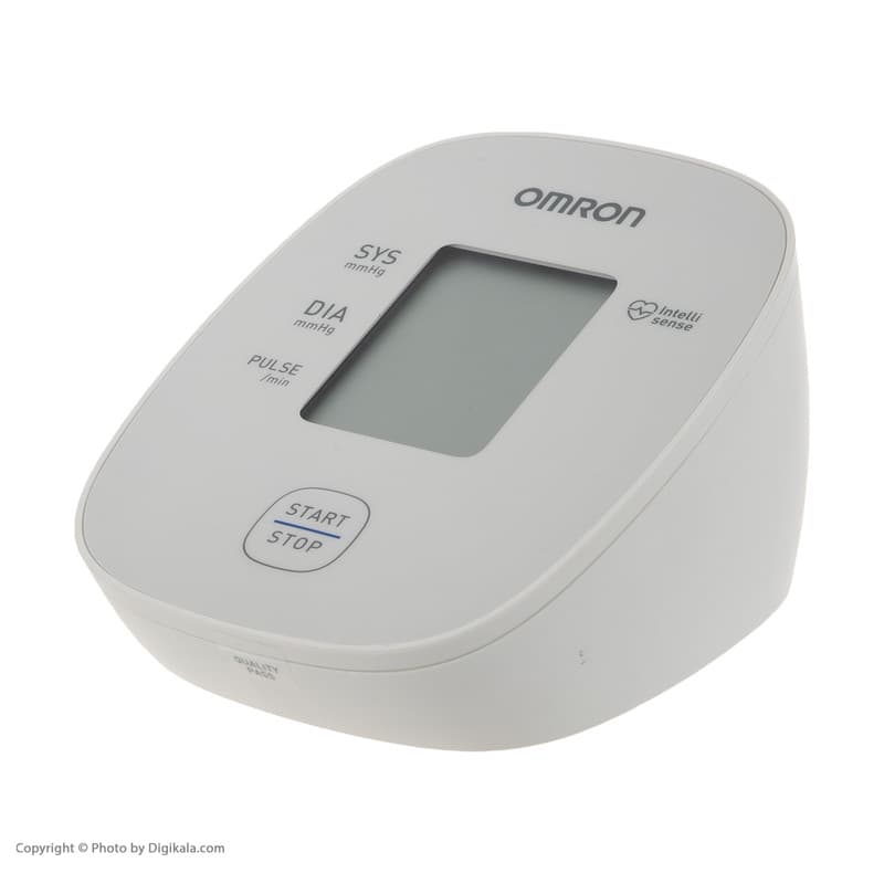 فشارسنج بازویی دیجیتال امرن مدل M1 Basic با سایز کاف 22 تا 32 سانتی‌متر، نمایشگر LCD، اندازه‌گیری فشار خون و ضربان قلب، نشانگر آریتمی، منبع تغذیه باتری قلمی AA و قابلیت ذخیره نتیجه آخرین تست — تصویر ۴