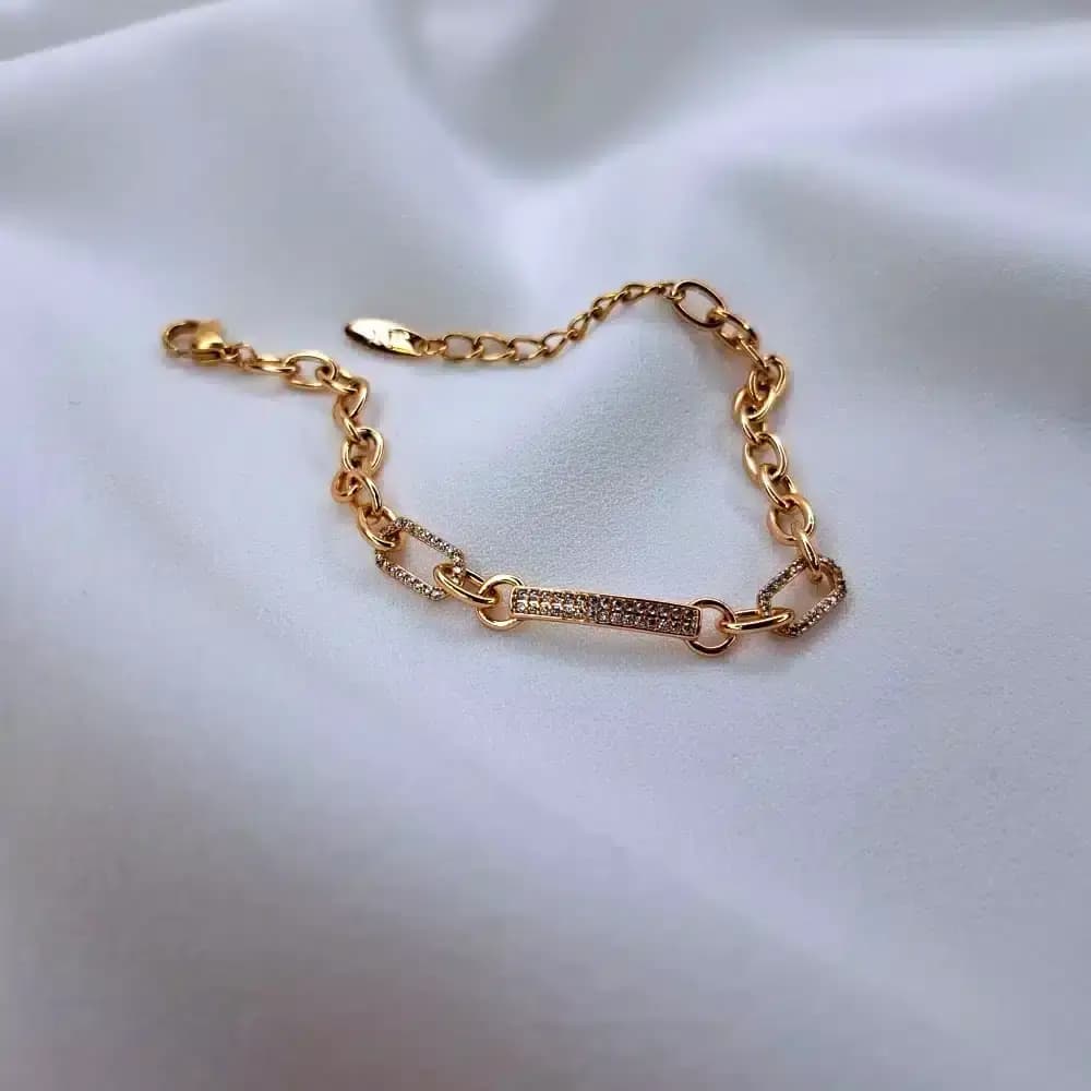 دستبند زنانه نگین دار مستطیلی طرح زنجیر کابلی ژوپینگ مدل XUPING 6790