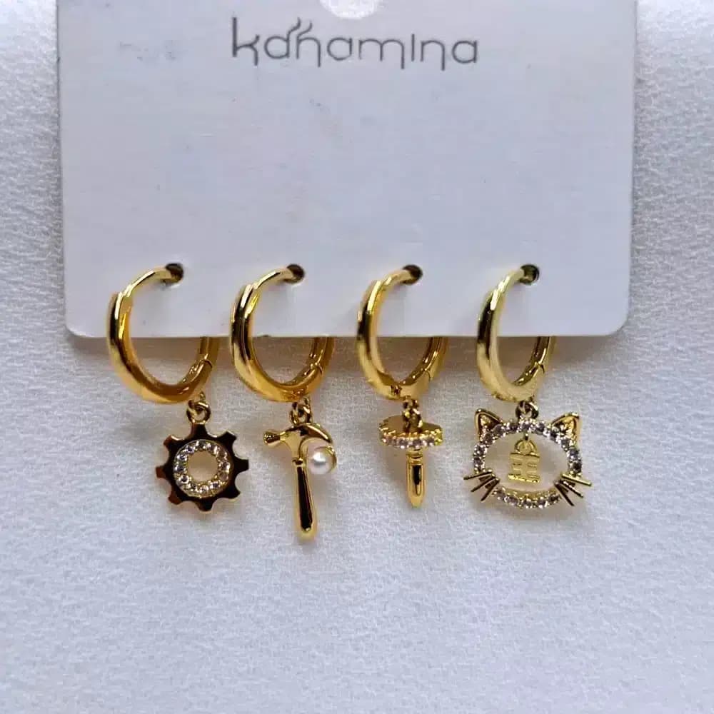 گوشواره زنانه چهار تکه طرح گربه کانامینا مدل Kanamina 6686